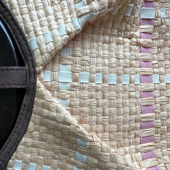 Elaine Turner Woven Straw Handbag ๐๐ - Picture 3 of 12